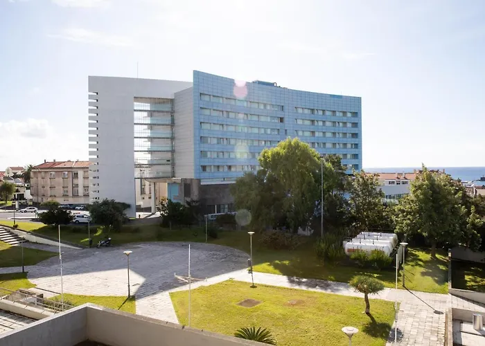 Apartment T3 In Downtown With Sea View
